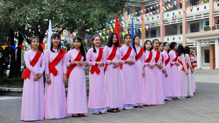 cq5dam.thumbnail.cropped.750.422