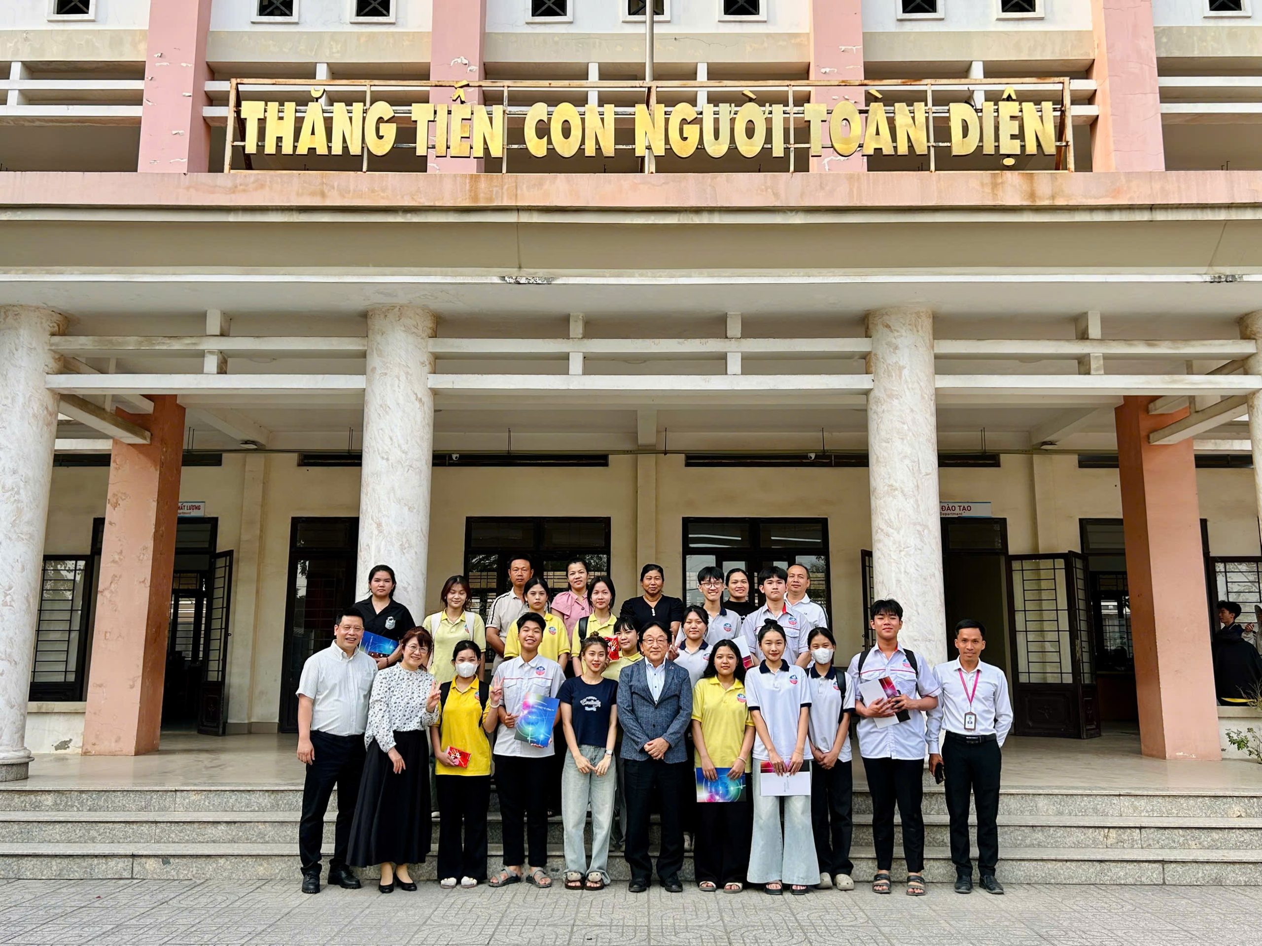 z7745401965121 980d52671b9c7791545179d51c3acfac scaled